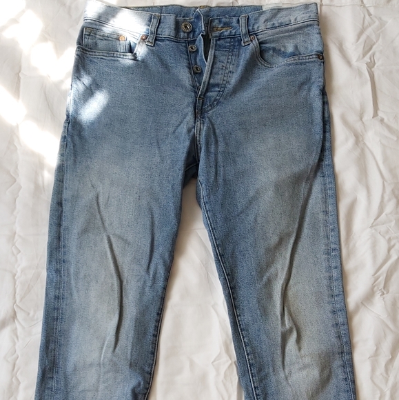 Men's jeans; size 28x32 - Picture 2 of 4